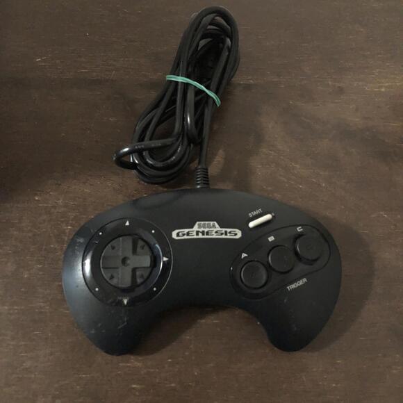 OEM Sega Genesis 3 Button Controller Model 1650 - Black *TESTED* - 4 - Picture 1 of 3